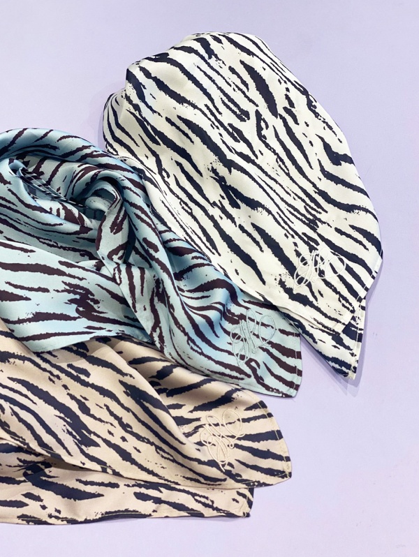 zebra scarf | 商品詳細 | HONEY MI HONEY